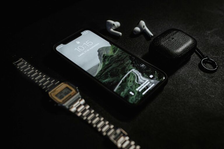 Unleash Creativity with Customizable Phone Accessories from Techsaura